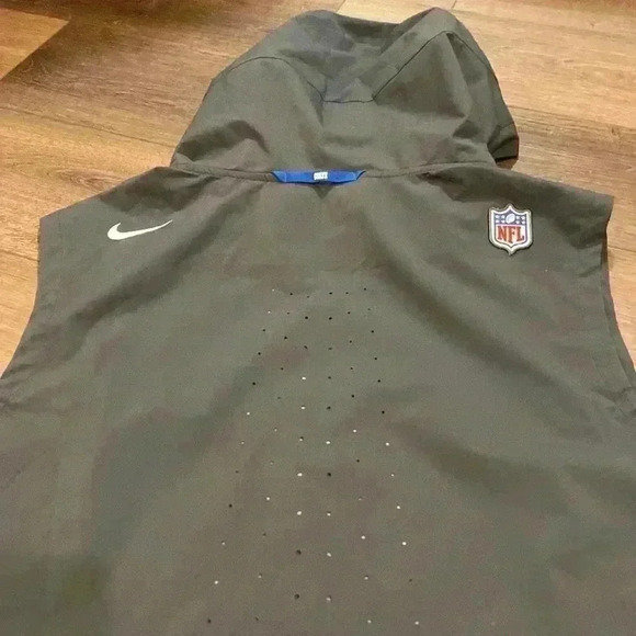 Nike Shield NFL Colts OnField Pullover Hoodie Sz. XL - Picture 9 of 10